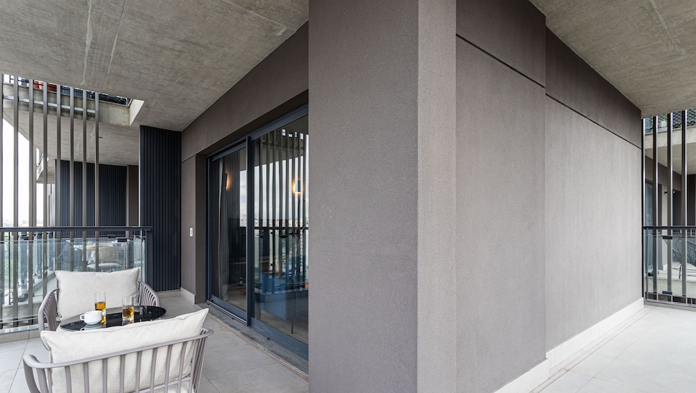 Ayra Pinheiros - Apartamentos com vista incrível para São Paulo ao lado da Rebouças e Faria Lima