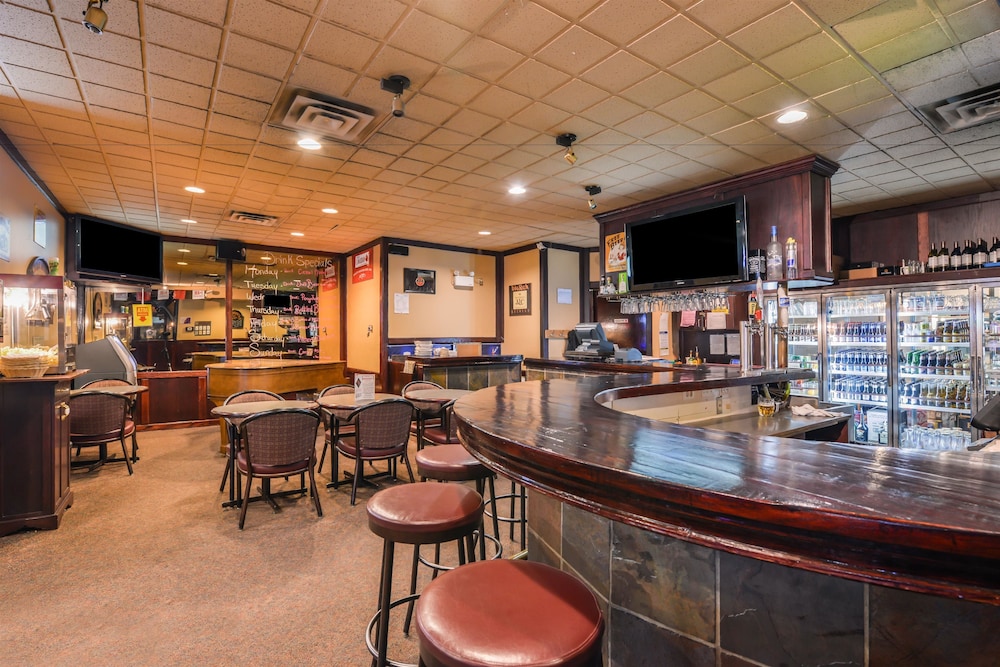 Canadas Best Value Inn Whitecourt