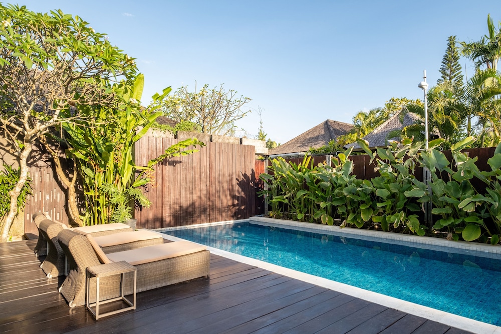 Cove Tevana