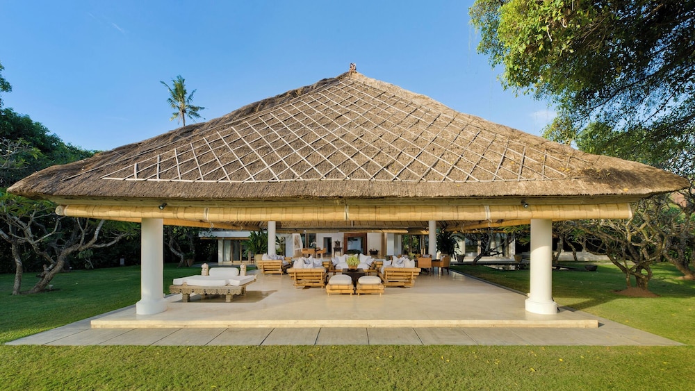 Villa Atas Ombak by Elite Havens