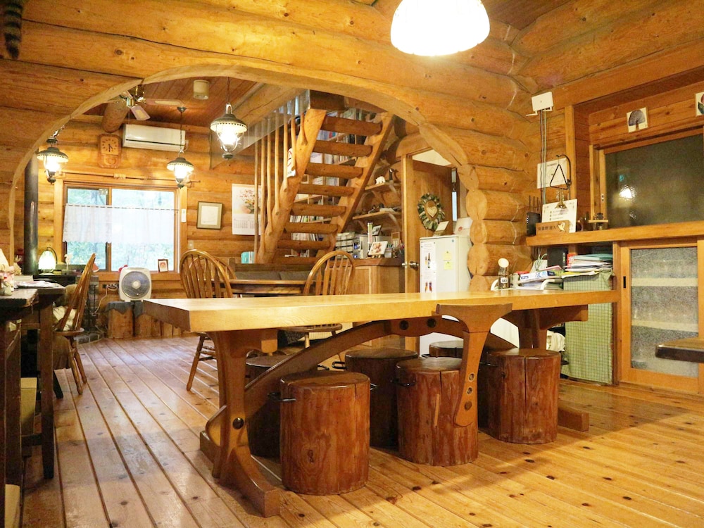 Canadian Loghouse Inn Azumino Yujin