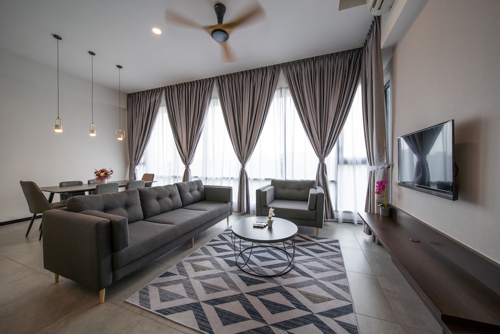 Opus Residences