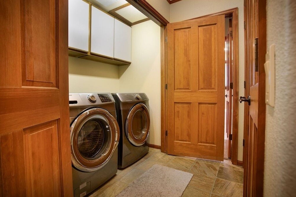 Streamside Lane 4 Bedroom Home