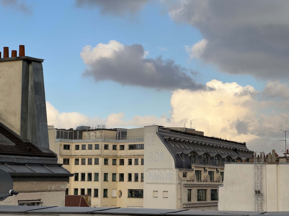 Dreamy Rive Gauche Modern 2 Bed Apt in Paris