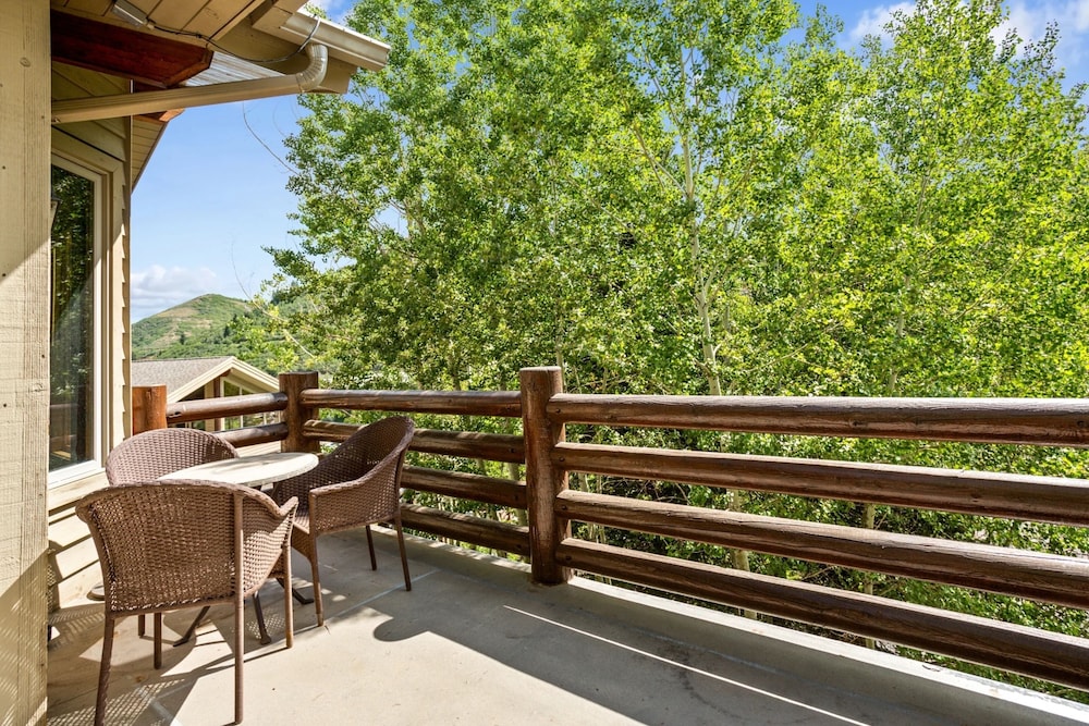 Trail's End Lodge at Deer Valley Resort - Four Bedroom Residence with Spa #12 4 Condo