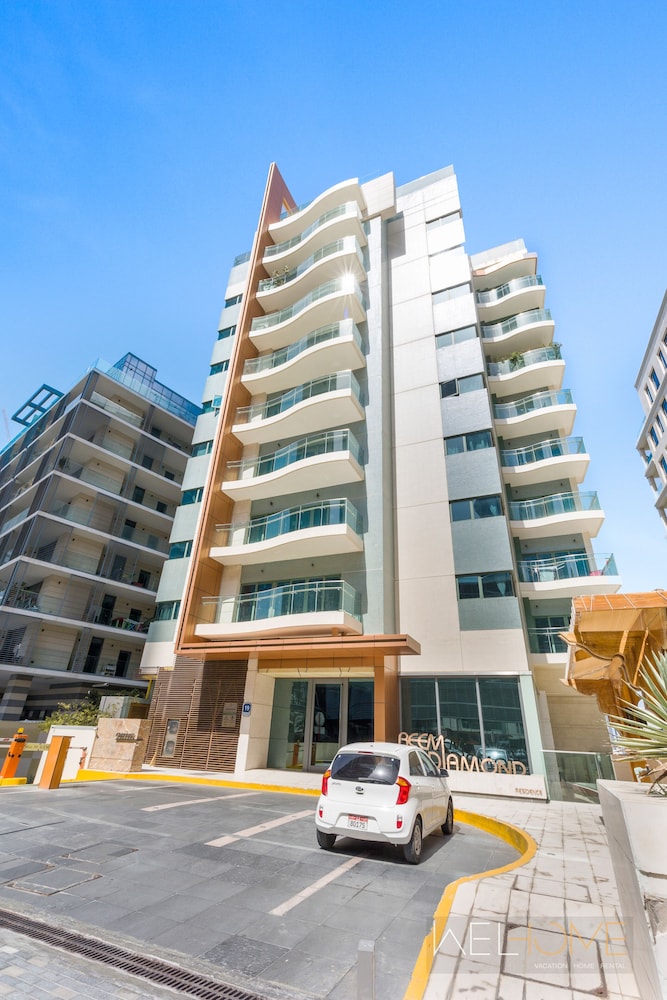 WelHome - Reem Diamond Residence
