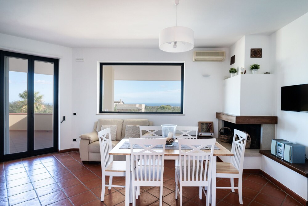 Villa Polignano con Piscina by Wonderful Italy