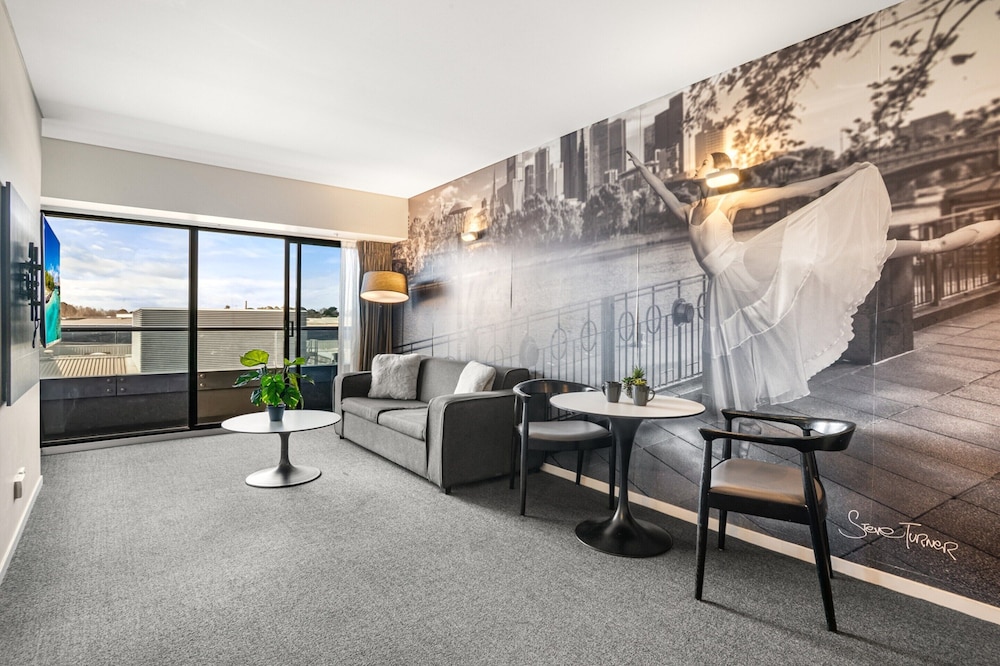 Spacious Apartment in Heart of Southbank