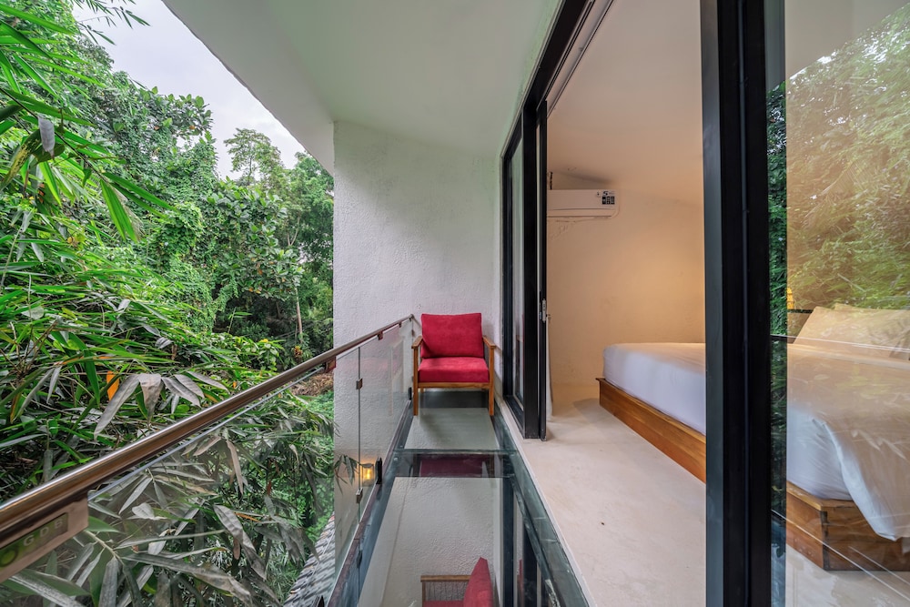 Sacred Jungle by EVDEkimi Ubud – Modern Villas and Apartments with Kitchens, Pools, & Personalized Concierge Service