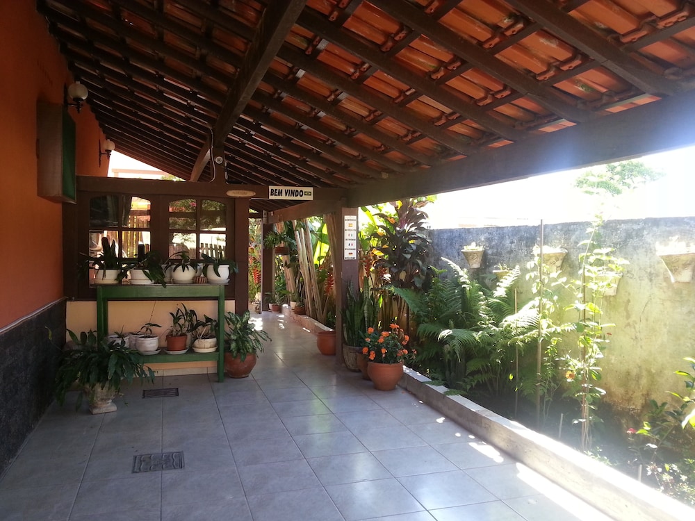 Itaúna Hostel