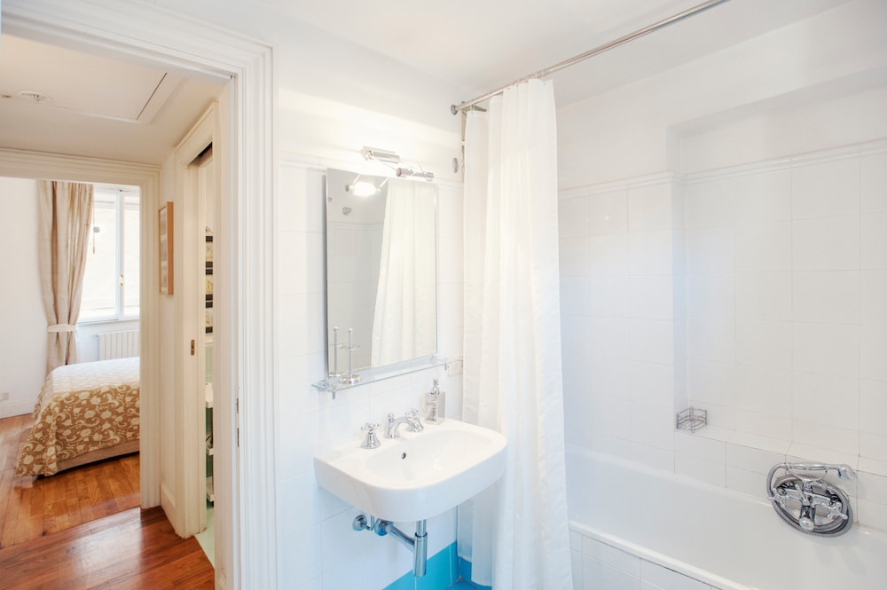 Croce - WR Apartments