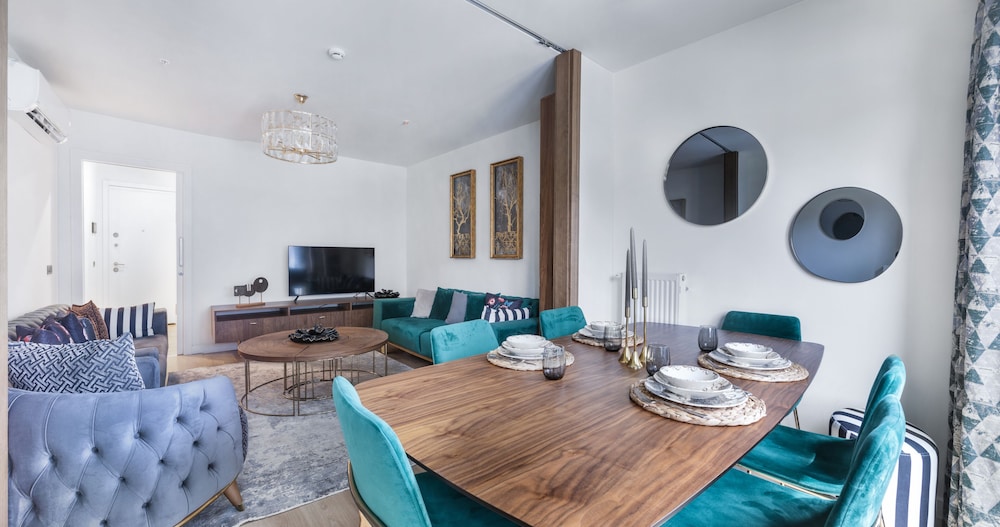 Avangart Residence by NewInn