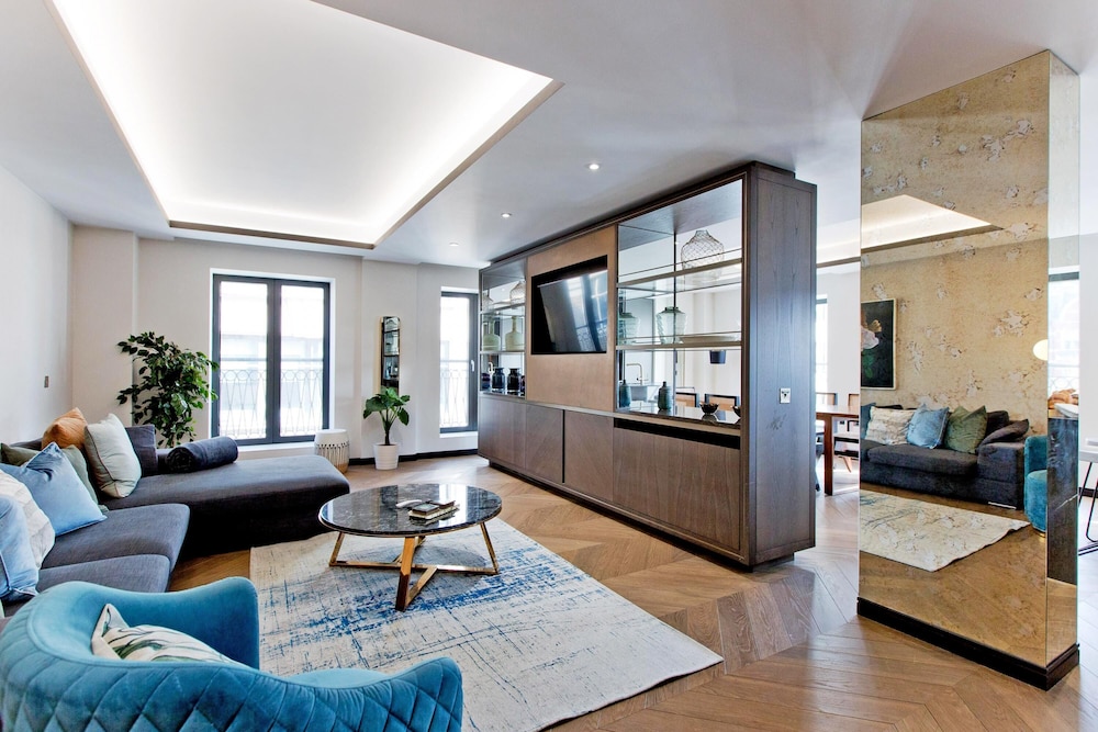 3-bed Deluxe Apt 413