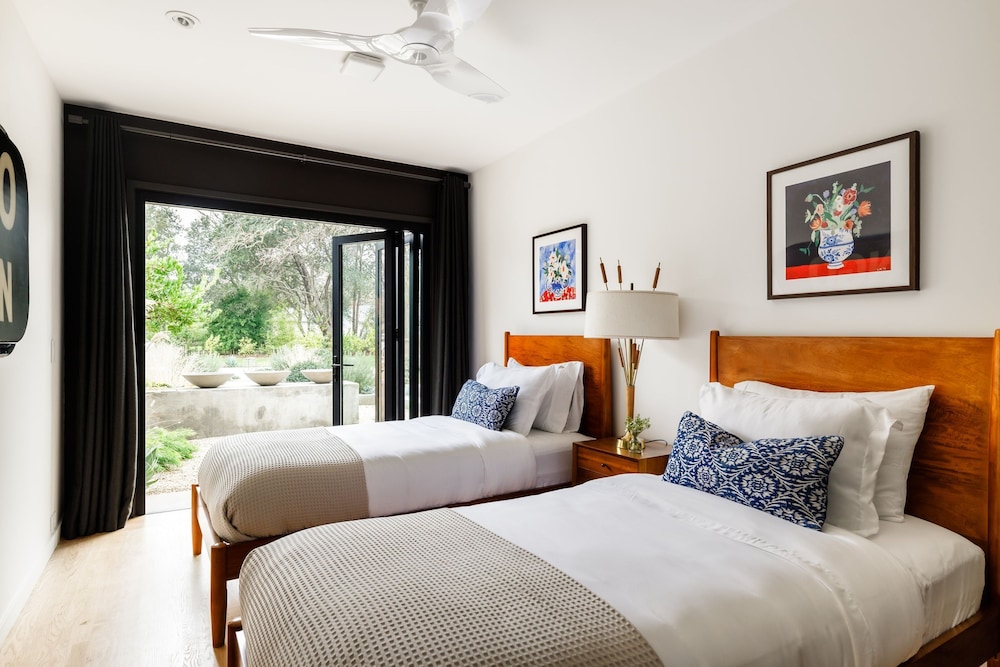 Marquee By Avantstay Modern Stylish Estate w Pool Entertainers Courtyard