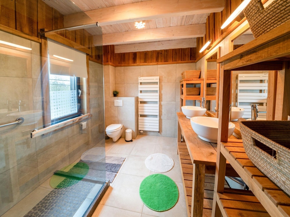 Lush Holiday Home With Bubble Bath and Sauna