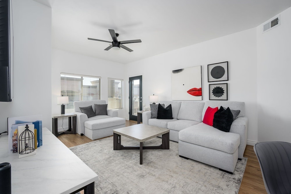 Villa Serenity 2 Bedroom Condo