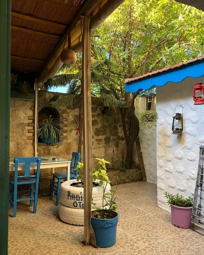 Radika Hotel
