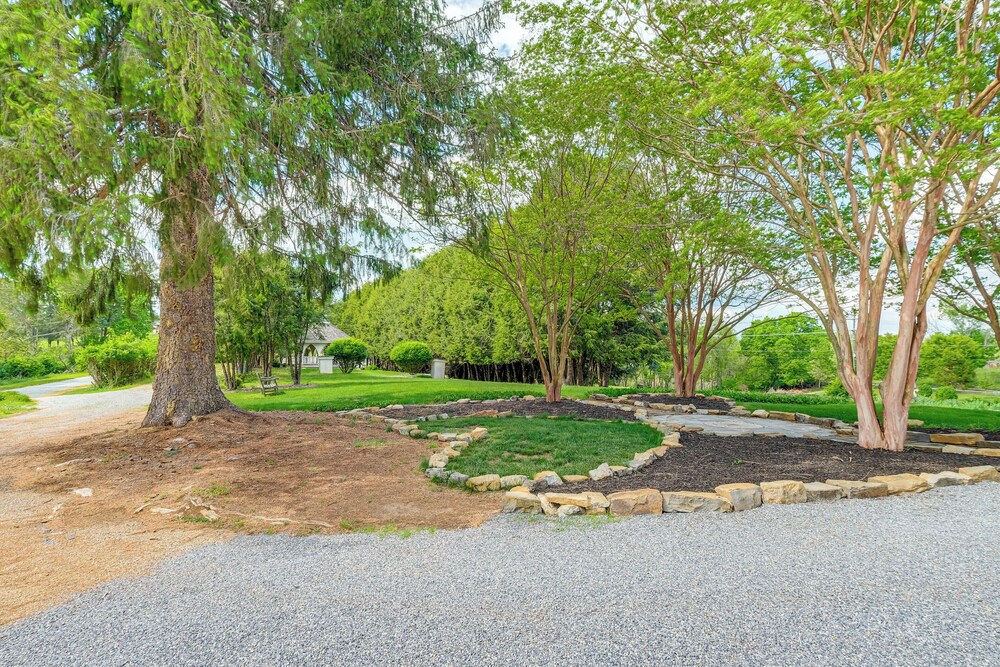 9-acre New River Retreat Near Radford University