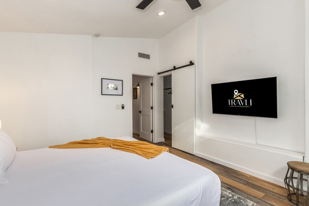 Sunburst Estate Htd Pool Putt Grn Sleeps 14