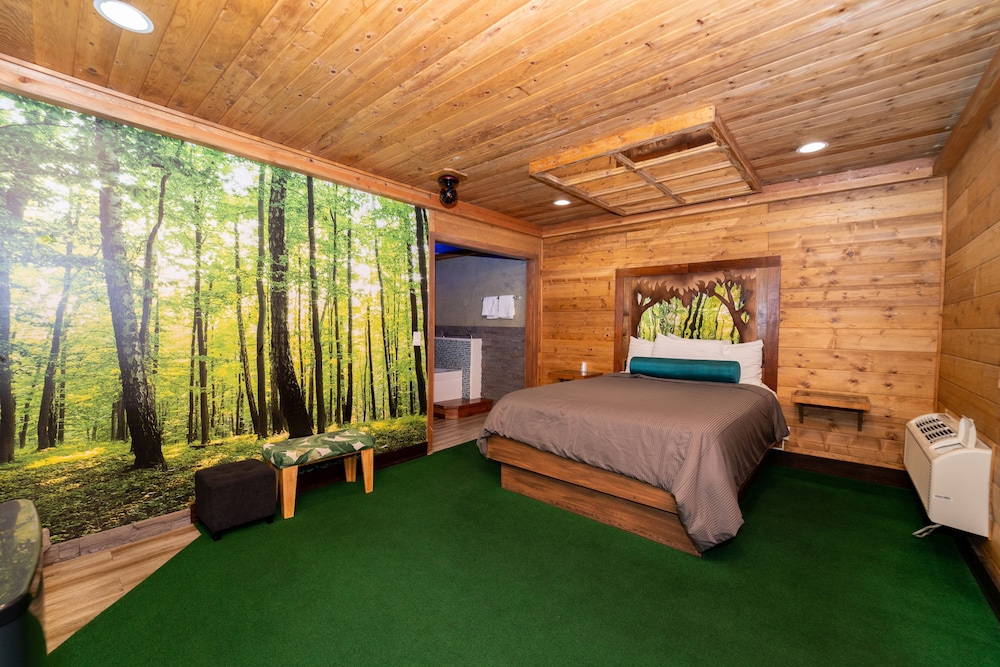 Royala Inn - Property Image 32