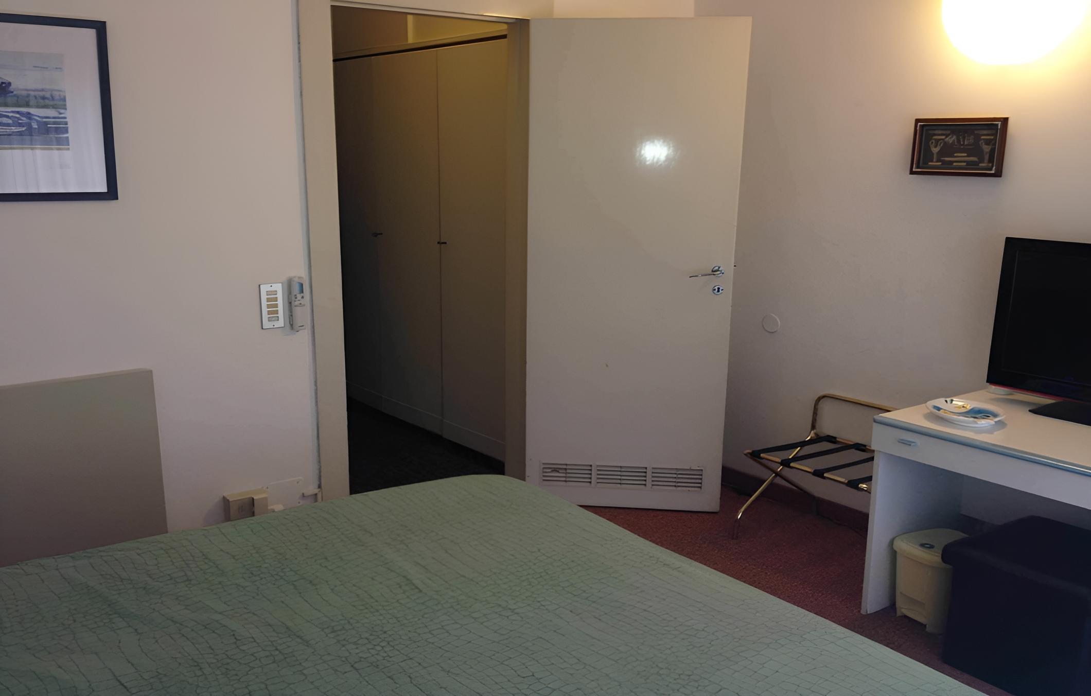 Eurotel 523 view 2
