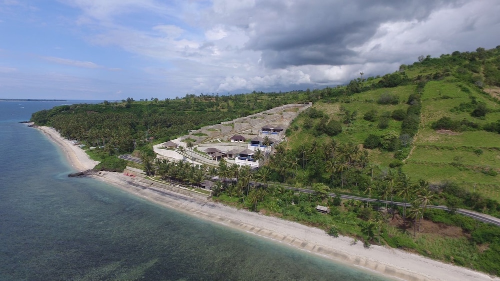 Lima Satu Resort