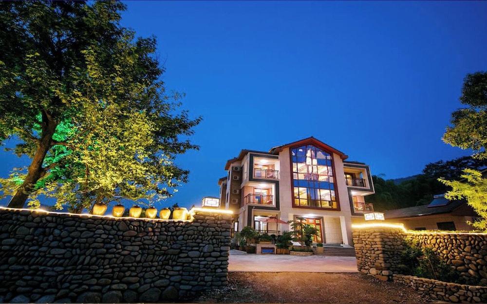 StarChain · Puyi Time · Family Vacation Villa (Wufeng Mountain Store in Anji)