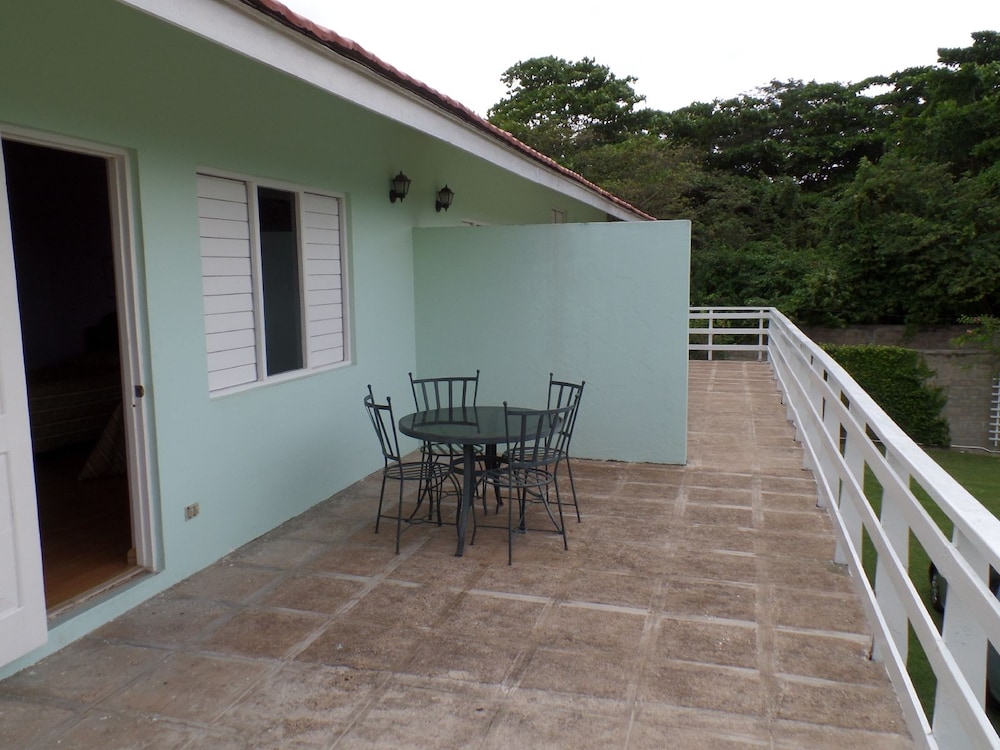 Miramar Villa