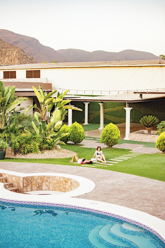 Ensenada Vacations - Quinta San Carlos - Property Image 8