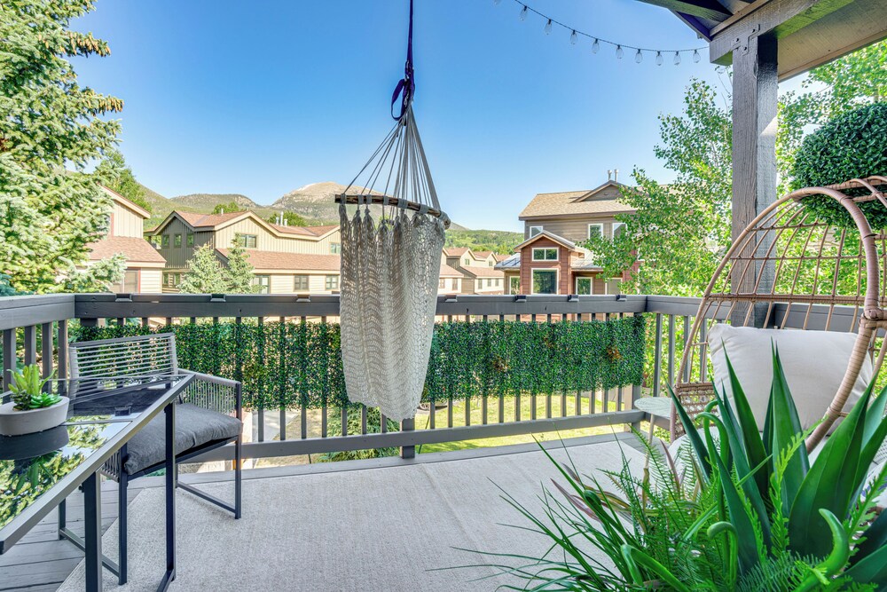 8 Mi to Copper Mtn: Frisco Home w/ Shuttle Access