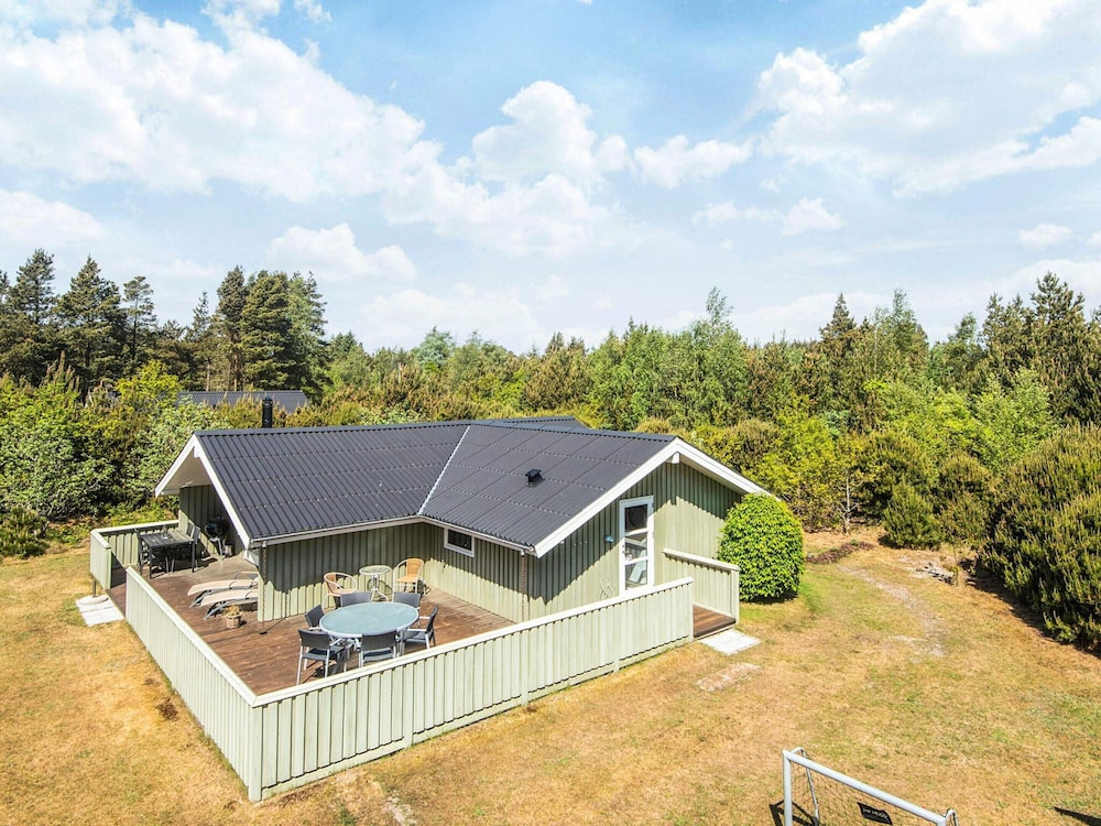 6 Person Holiday Home in Norre Nebel