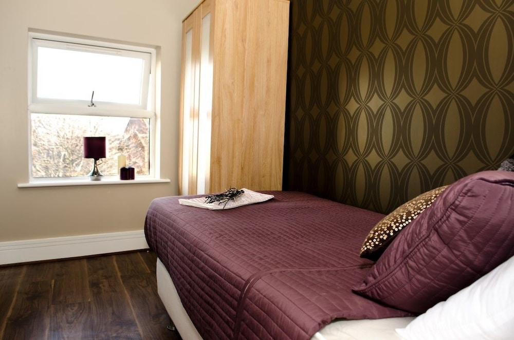 Trivelles Liverpool