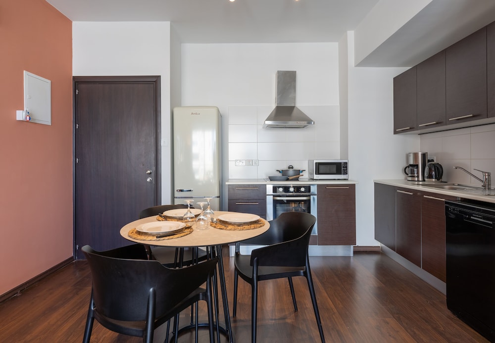 Harbor Apartments in Larnaca