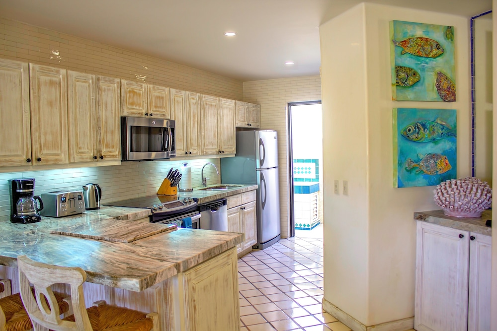 Terrasol Oceanview Condo with Patio