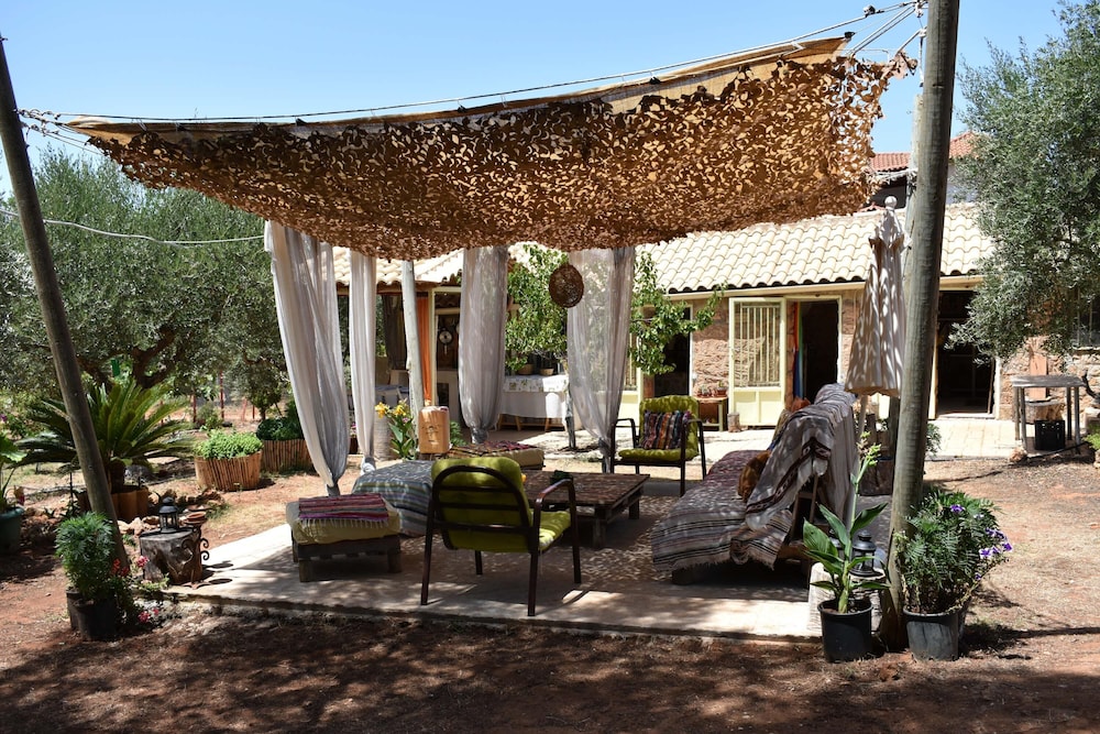 Private Eco Tent in Skiaxtro Cocoon Retreat