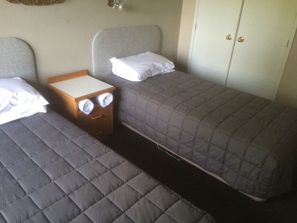 Fountain City Motor Inn