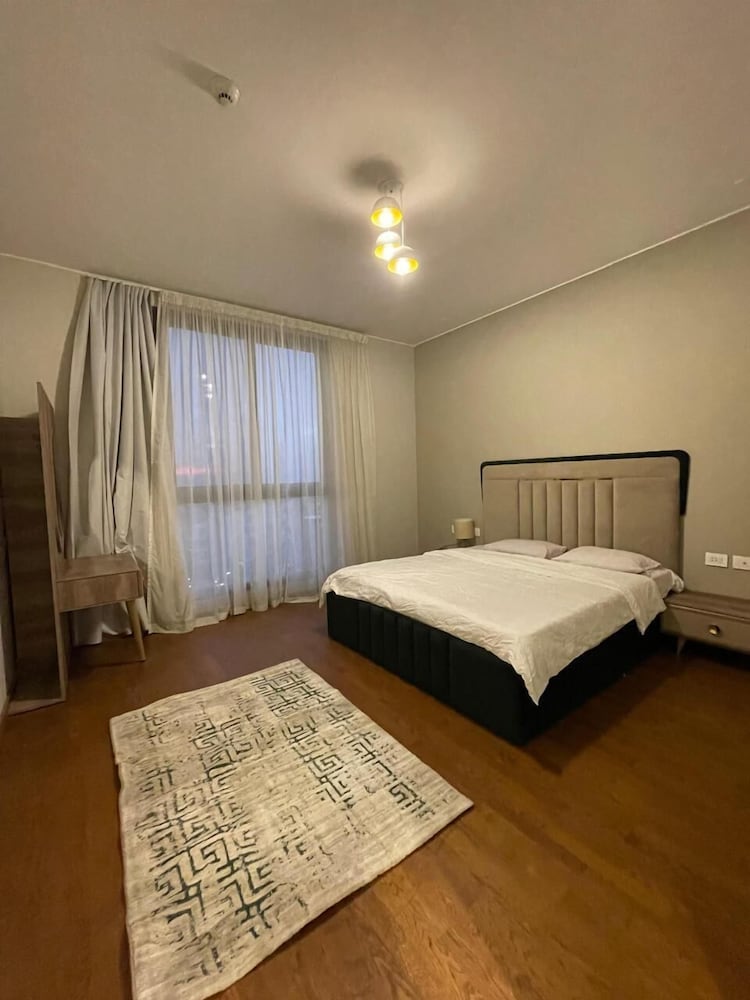 2BR Fully Serviced Apt. in AeonTowers