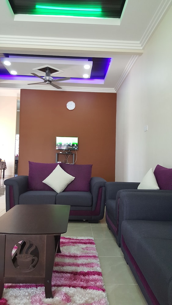 JF Wadi Sofea Homestay