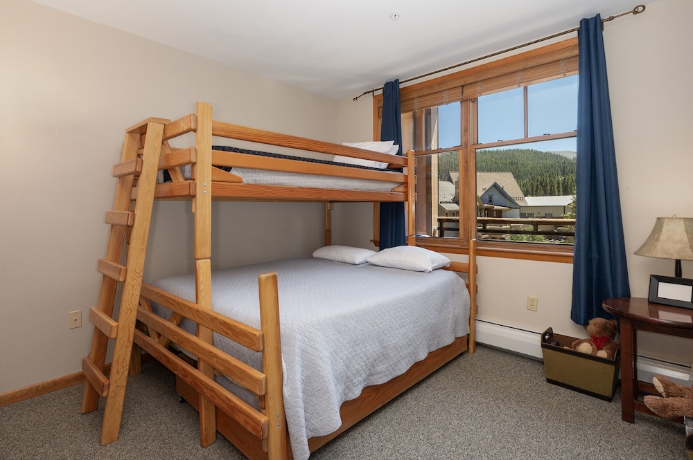 Winter Park CO - Zephyr Mountain & Fraser Crossing/Founders Pointe Condos