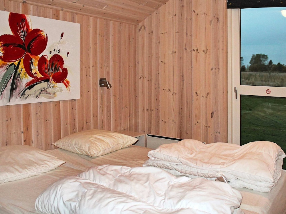 Attractive Holiday Home in Vaggerlose near Sea view 2