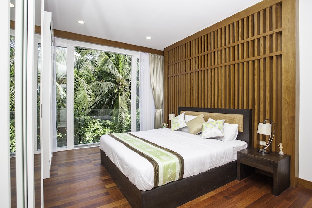 Q Kata Residence