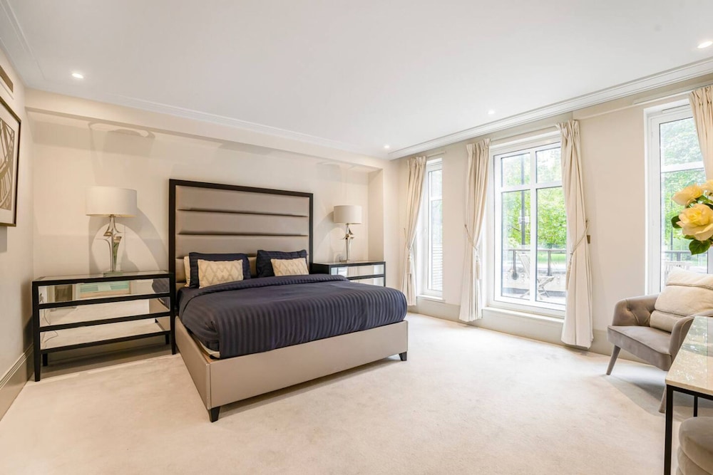Ultra Luxury Mayfair Home Park Lane Location