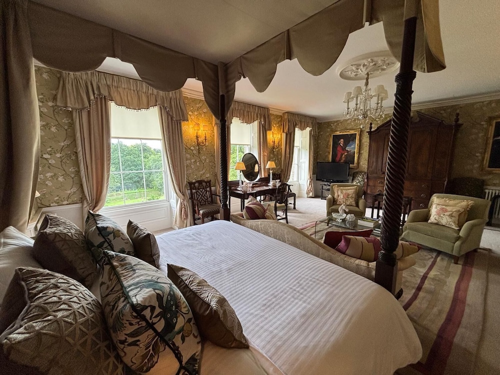 Park Hall Manor