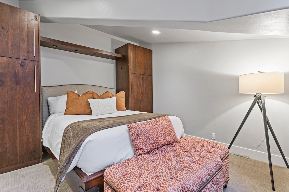 2 Bedrooms plus Loft - The Lodges at Deer Valley 2 Condo