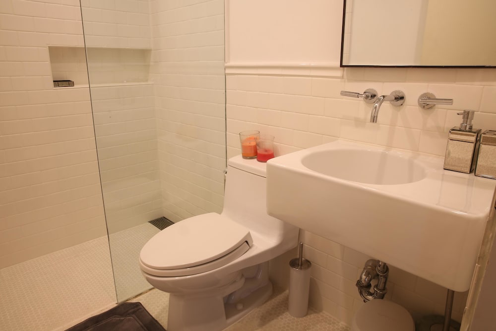 NY081 3 Bedroom Apartment By Senstay
