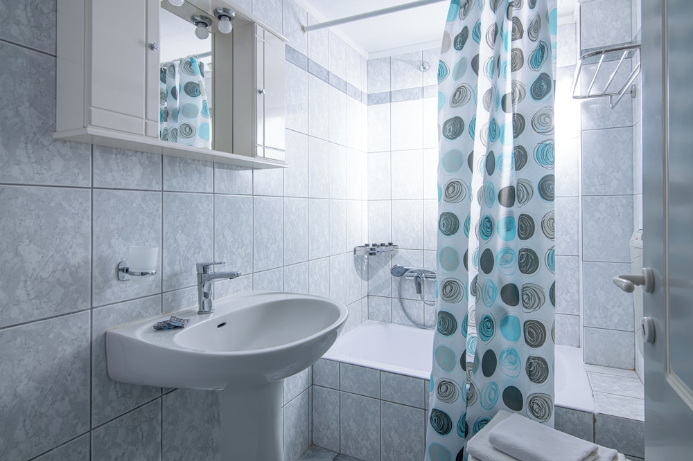 Litsa Mare apartments