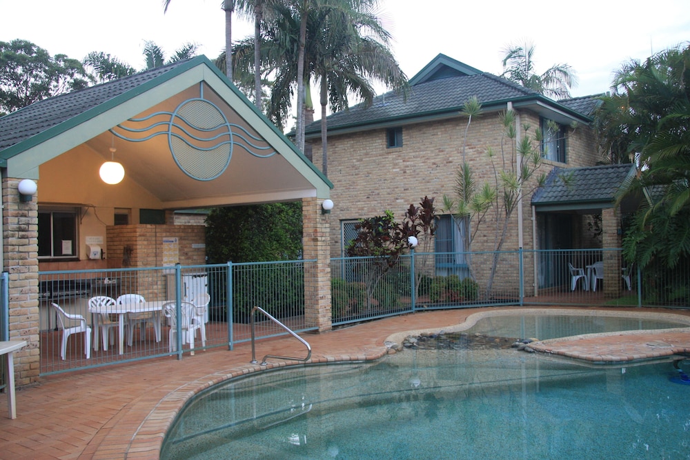 Aqua Villa Resort