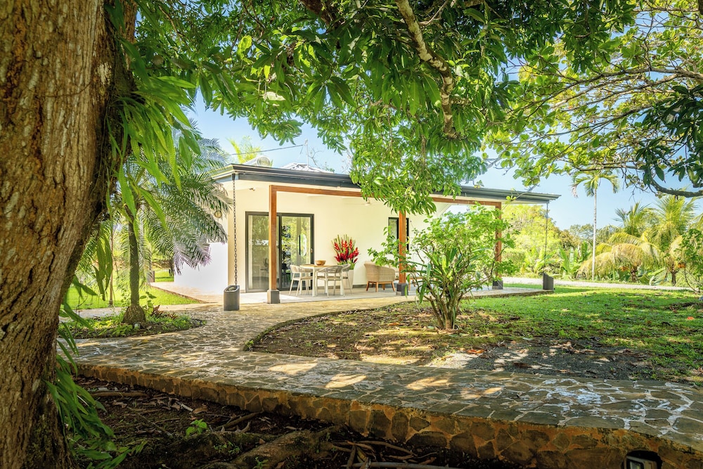 Mandala Ojochal Boutique Resort & Retreat Center