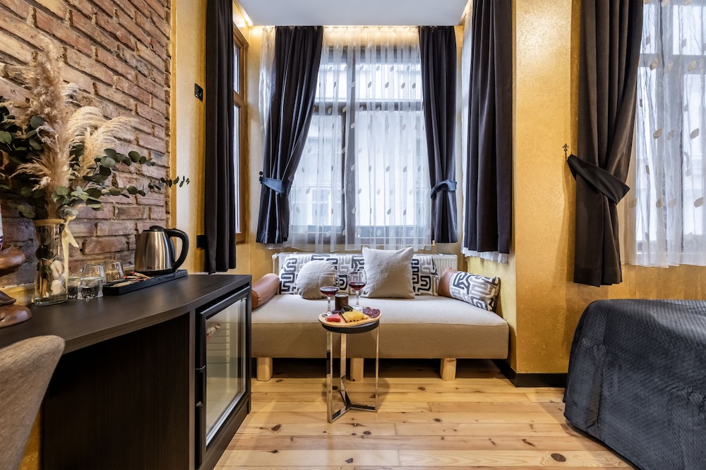 Taksim Terrapia Hotel - Image 36