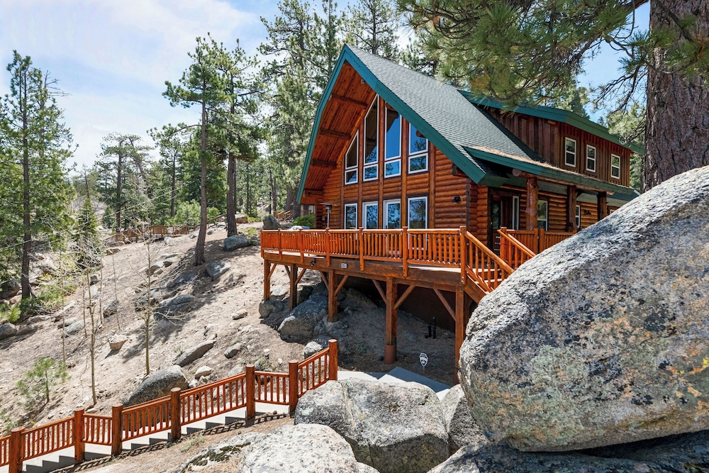 Lakeview Lodge